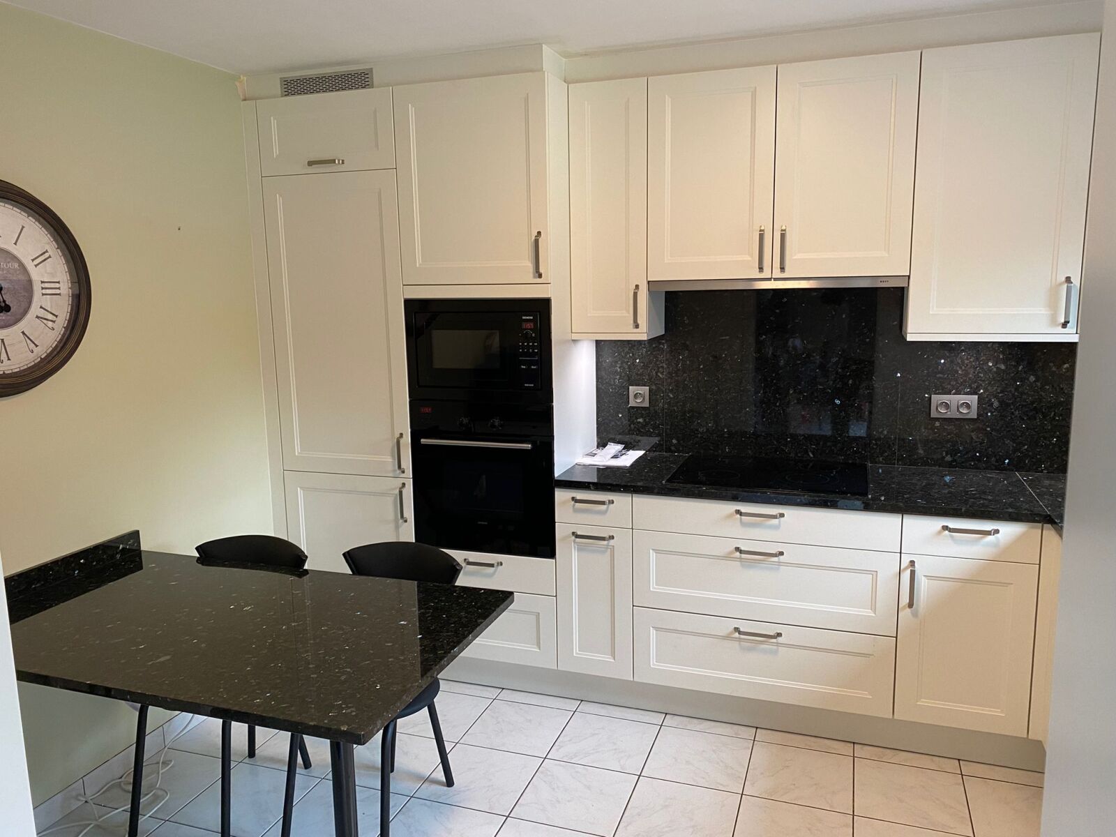 Block image