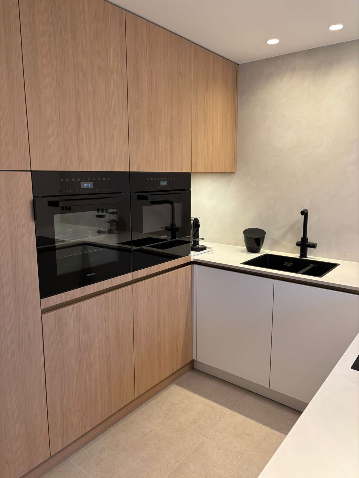Block image